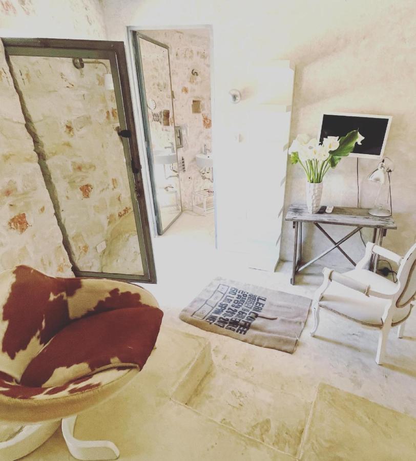 Gasthaus Pietrefitte Ostuni Exterior foto