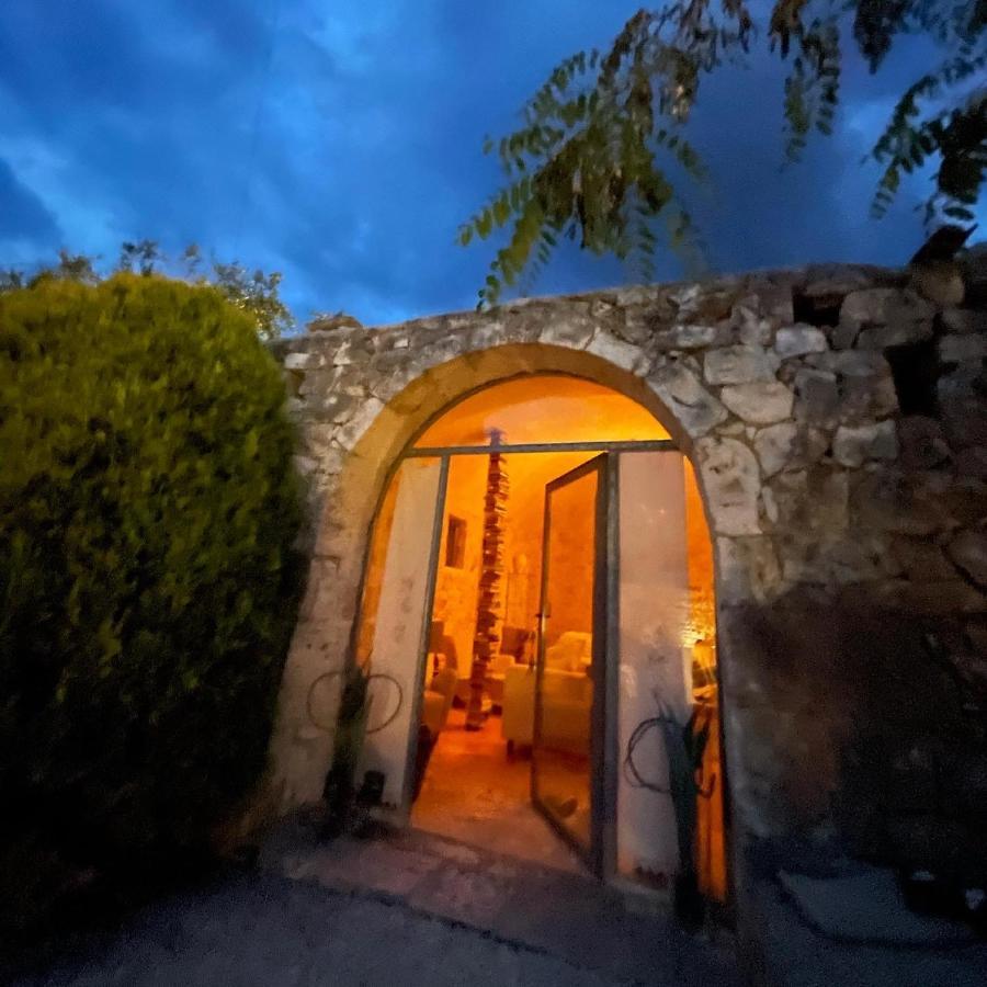 Gasthaus Pietrefitte Ostuni Exterior foto